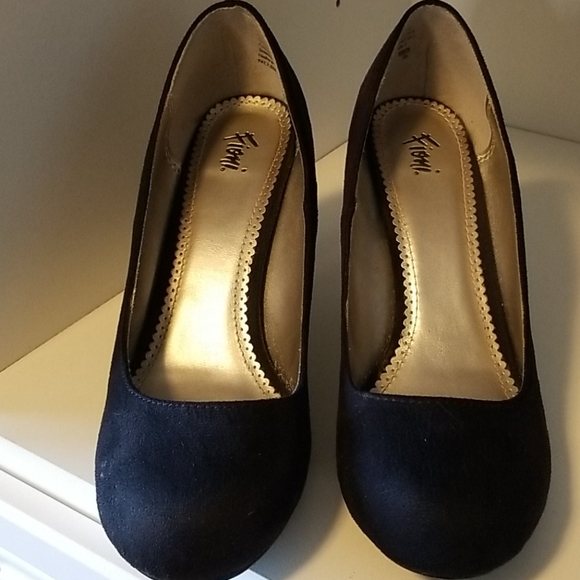 Ladies pumps - Picture 2 of 4